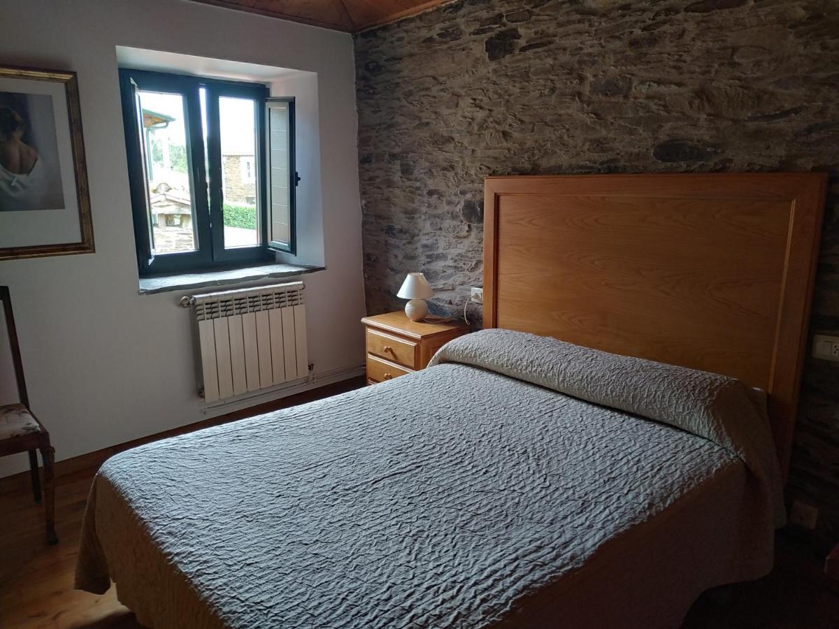 Casa O Castelo En Touro 빌라 외부 사진